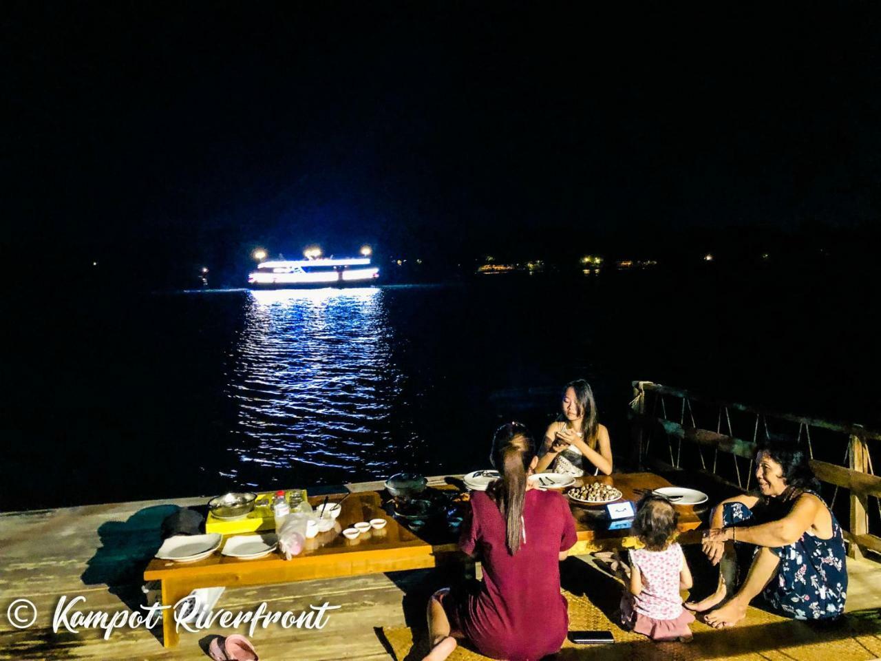 Kampot Riverfront Boutique Esterno foto
